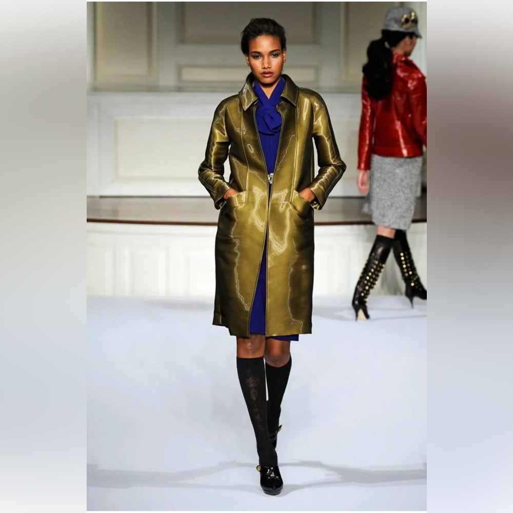 Oscar de la Renta 2009 Collection Green Mid-Thigh Coat